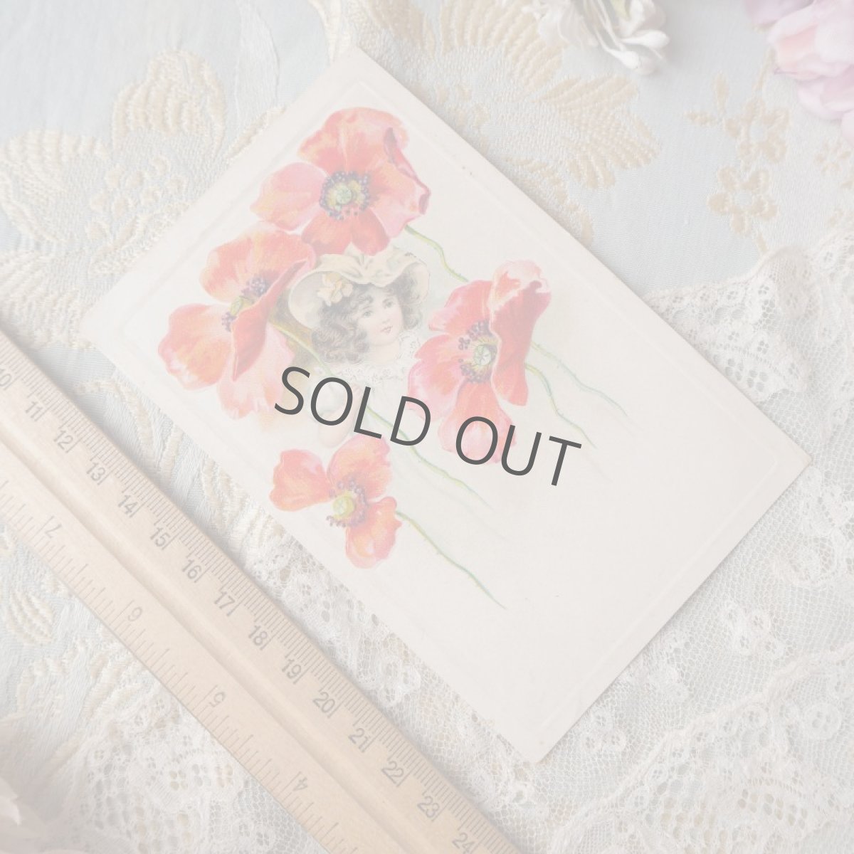 画像2: 赤いポピーと少女のポストカード (2)