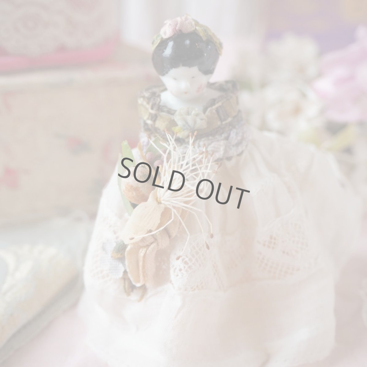 画像3: 布花とロココリボンのビスクヘッドドール/アンティークレース小さなお人形 (3)