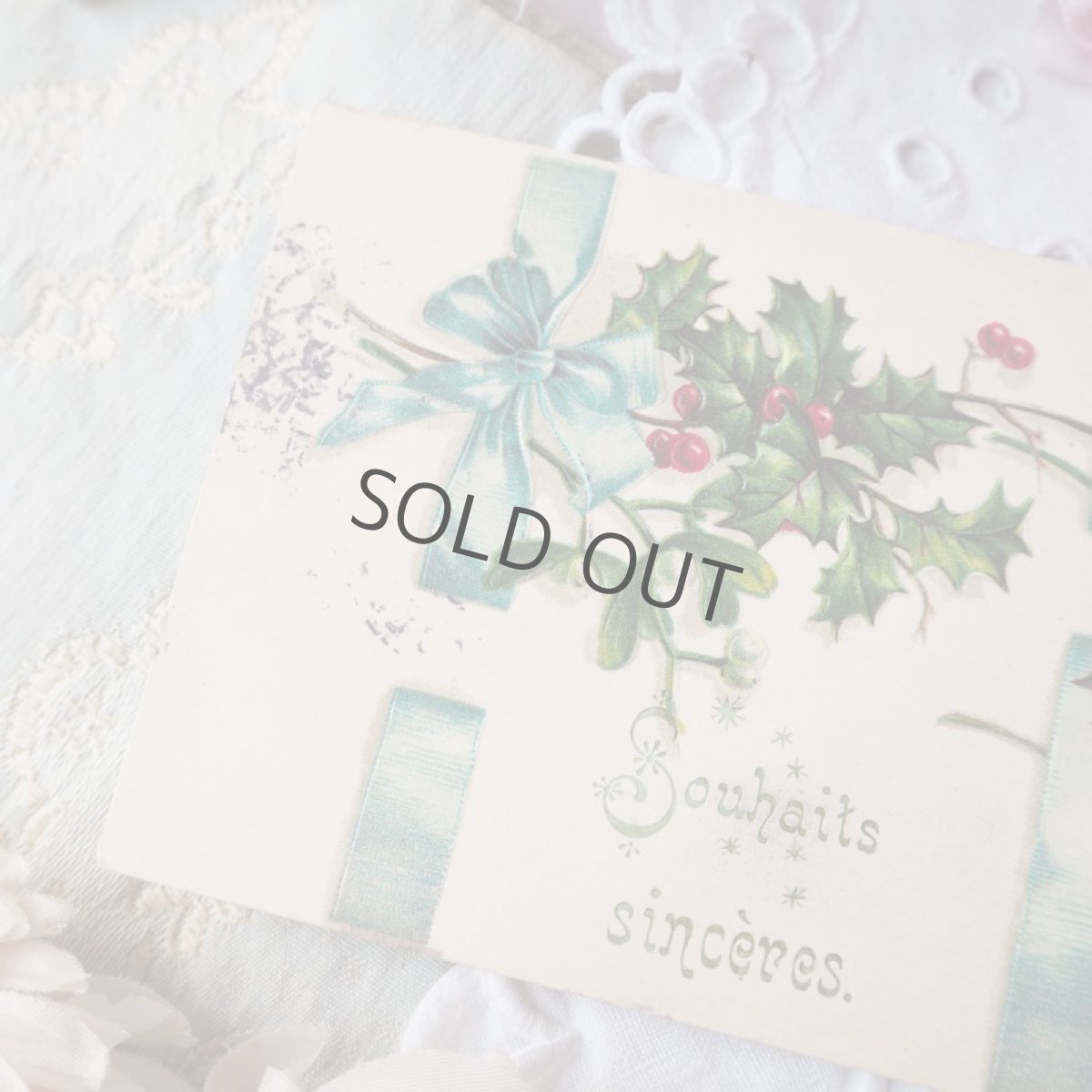 画像2: 柊とヤドリギと青いリボンのクリスマスカード/エンボス加工 (2)