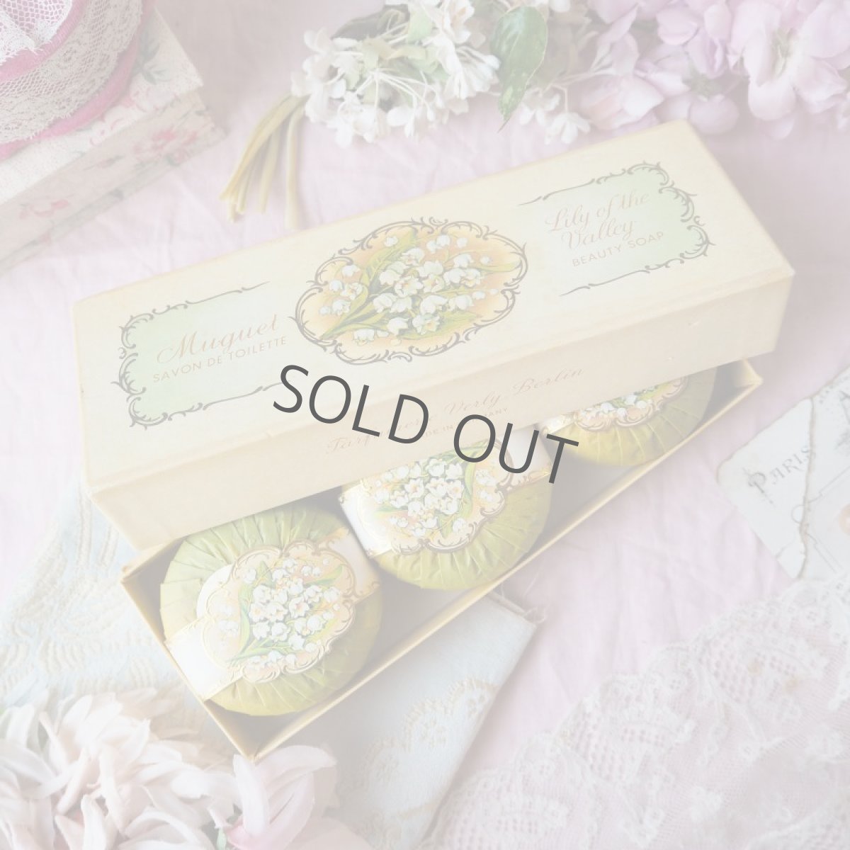 画像2: すずらんの絵柄ラベル付き石鹸の紙箱 (2)