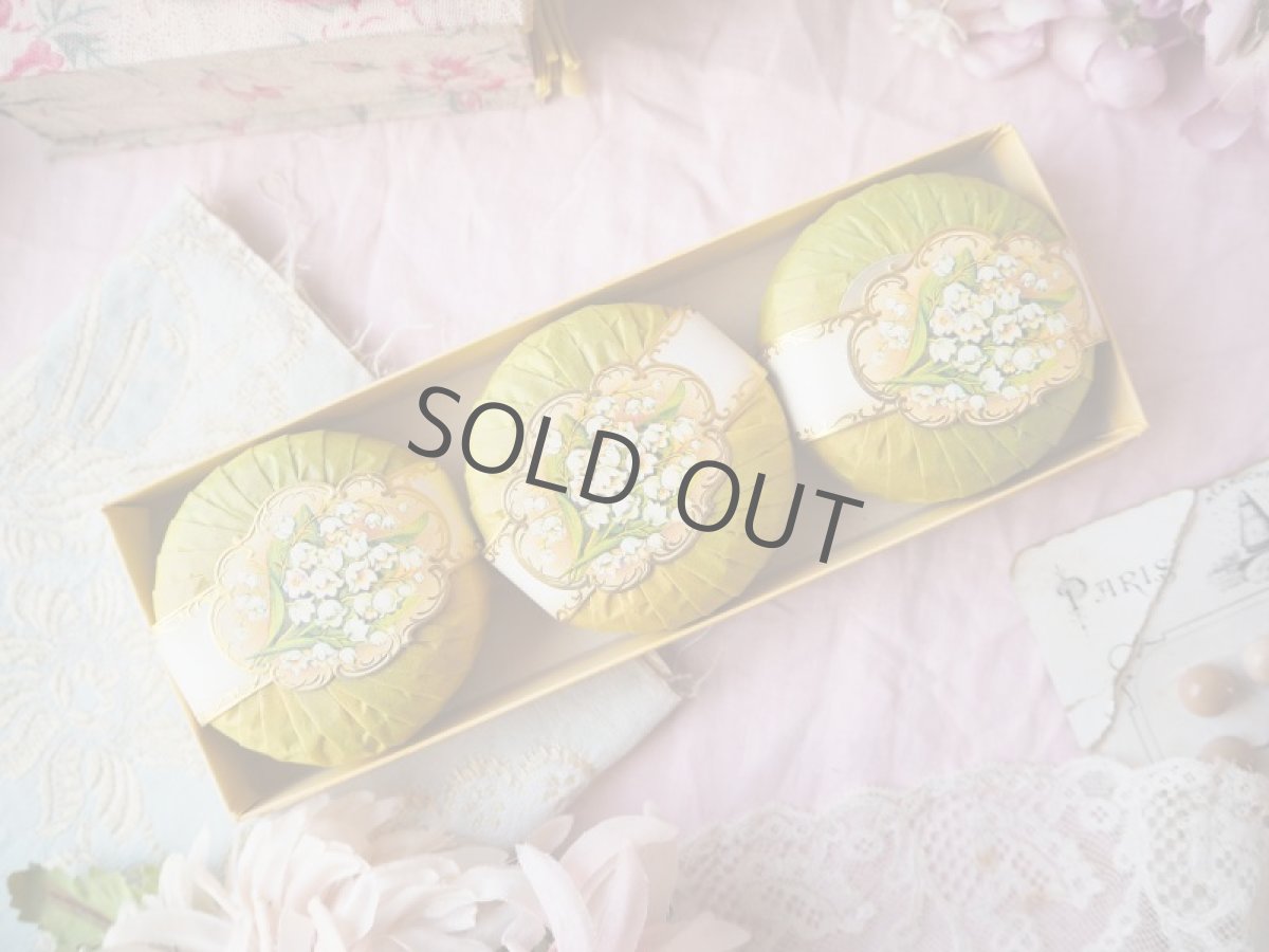 画像4: すずらんの絵柄ラベル付き石鹸の紙箱 (4)