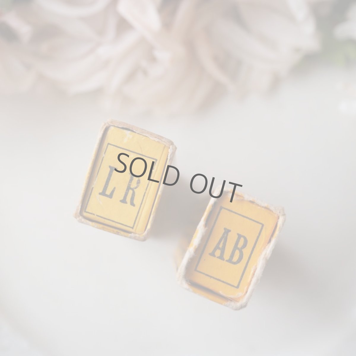 画像5: 布タグ 箱付きイニシャルテープ LR/AB (5)