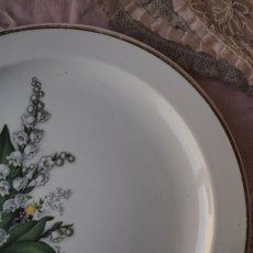 画像3: すずらんの花束の絵柄小皿、パン、ケーキ用 (3)