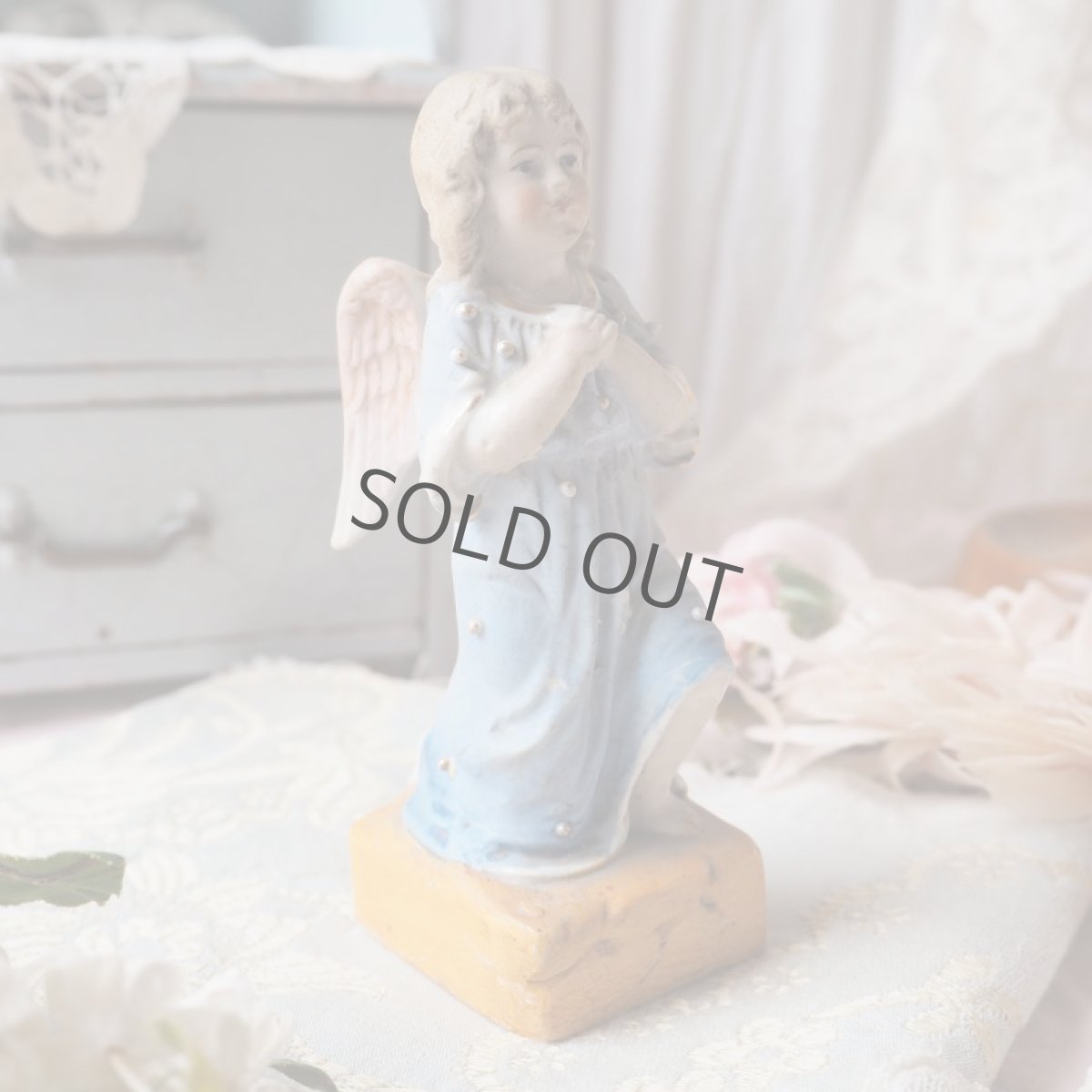 画像8: お祈りする天使像/ピンク色の小さな羽根 (8)