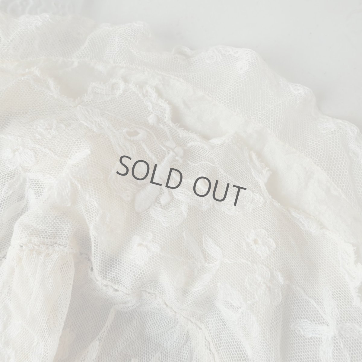 画像12: 手仕事チュールレースとシルクのベビーボネ (12)