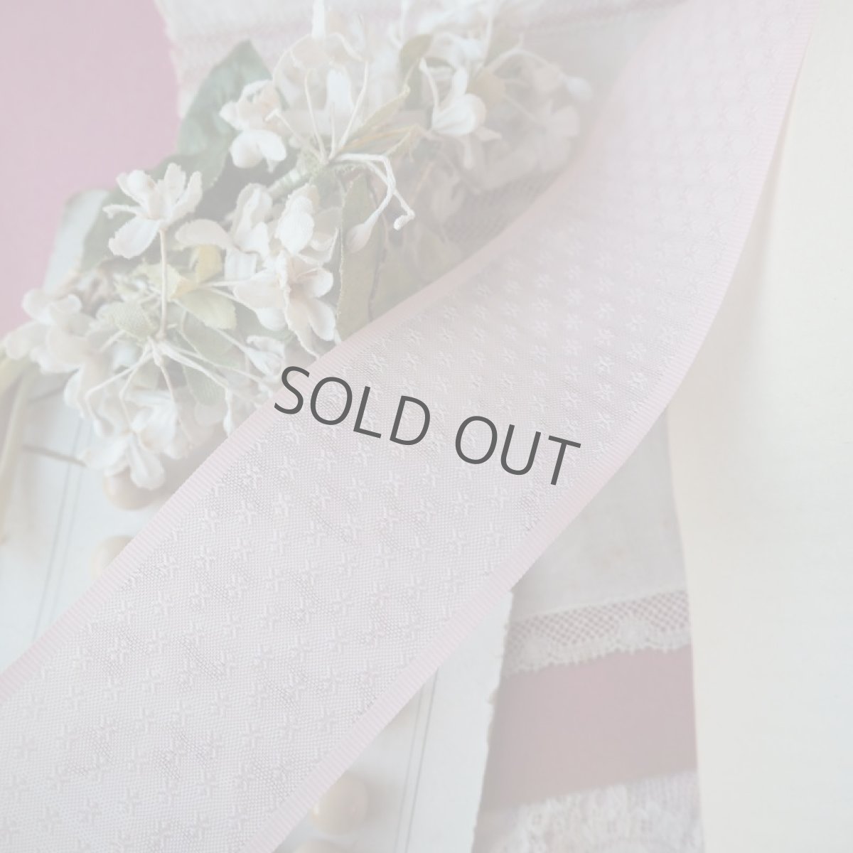 画像4: 幅広小さな模様のピンク色リボン/1カット50cmからカット販売 (4)