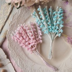 画像1: 淡いパステルカラーのすずらんの花束/ピンク&ブルー (1)