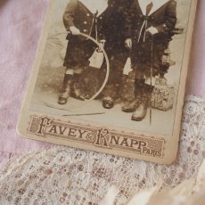 画像3: 3人の男の子の肖像写真モノクロフォトカード (3)