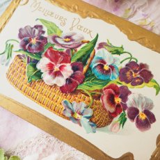 画像4: パンジーの花籠パニエゴールドエンボスのカード (4)