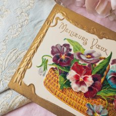 画像2: パンジーの花籠パニエゴールドエンボスのカード (2)