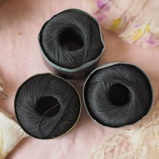 画像5: 古いリネンの糸巻き、黒色/ラベル付き (5)
