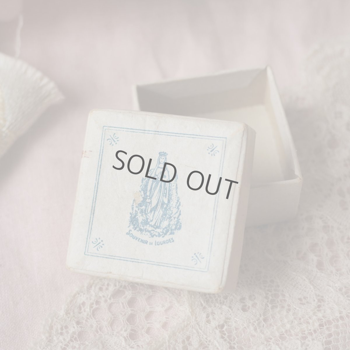 画像11: マリア様の絵の小さな古い紙箱/ルルド (11)