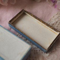 画像9: ボルドーの古いお店の広告付き青い紙箱/長方形 (9)