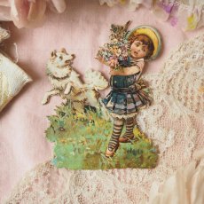画像5: 花束を抱えた少女と白い犬のクロモカード/レアな絵柄型抜き (5)