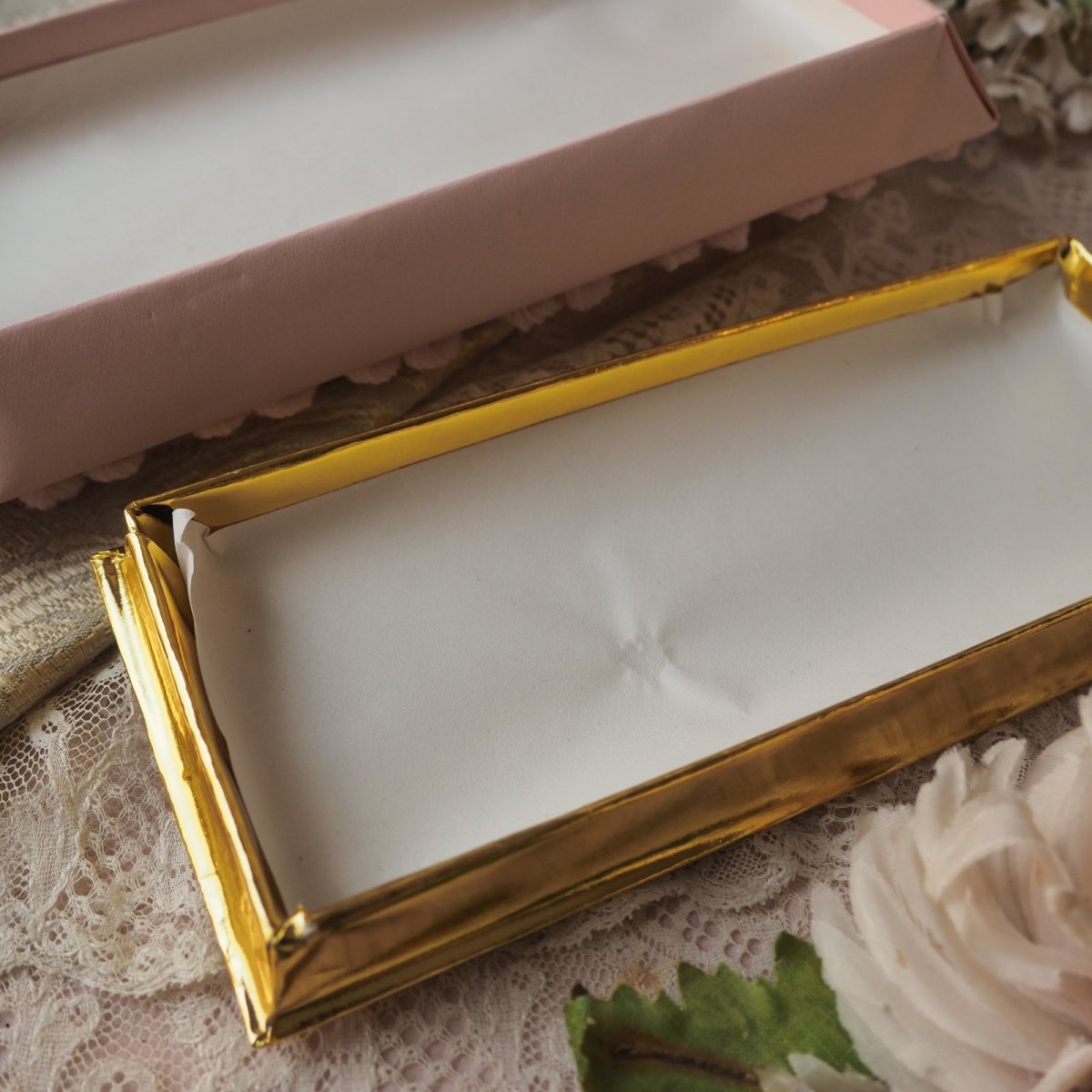 画像8: ピンク色ポンポン飾りの布箱、ドラジェBOX (8)