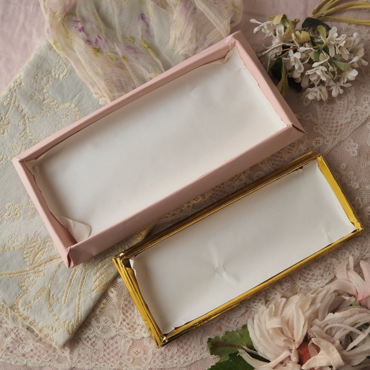 画像6: ピンク色ポンポン飾りの布箱、ドラジェBOX (6)