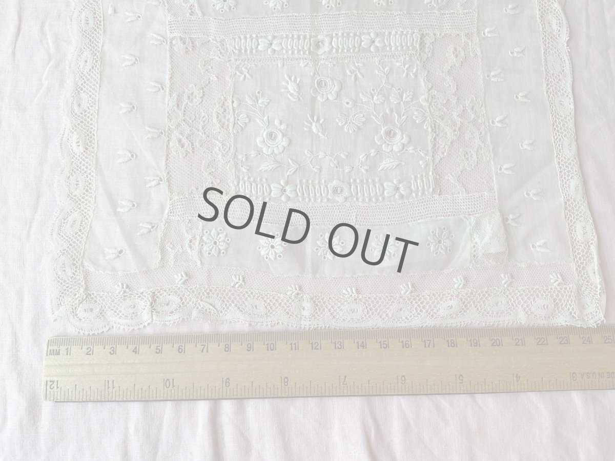 画像3: ［N様　お問合せ商品］ノルマンディ手仕事レースドイリー(薔薇と小花) (3)