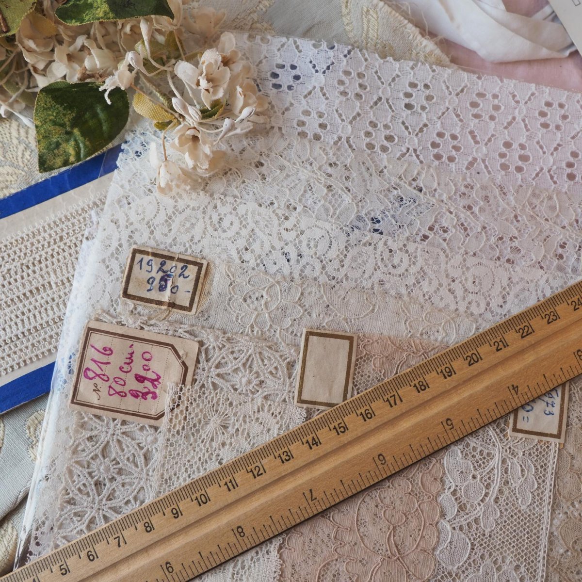 画像2: タグ付きサンプルレースセット　1 (2)