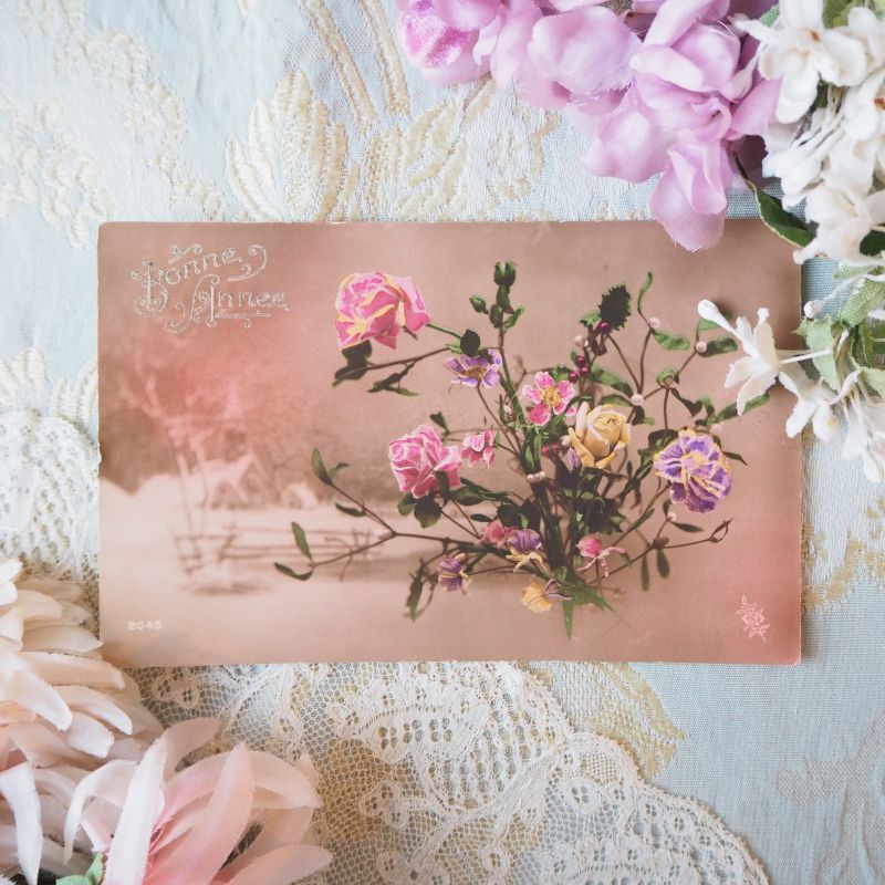 冬の情景リアルな薔薇にピンクの着彩加工のカード Carte カード